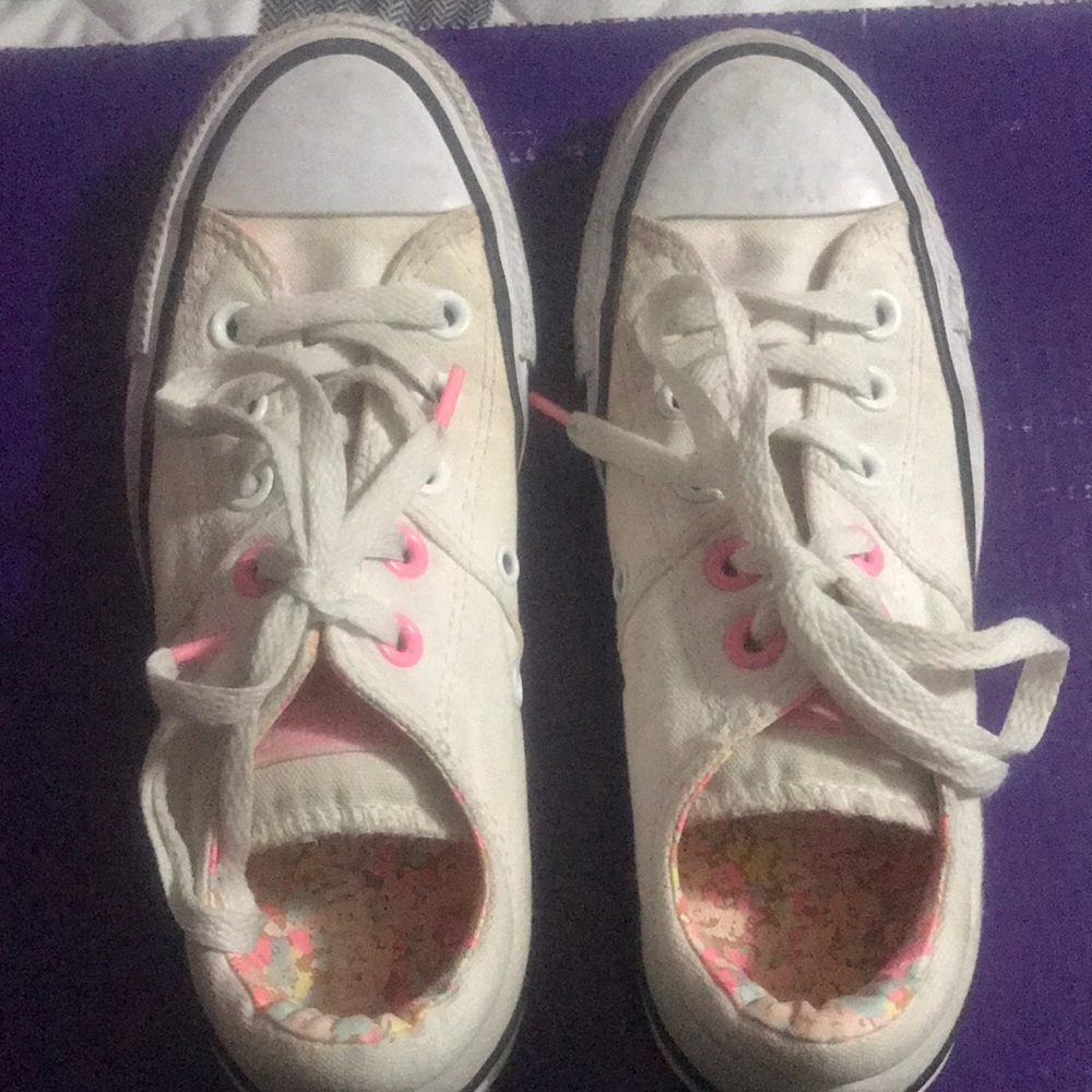 Converse shoes Wore once